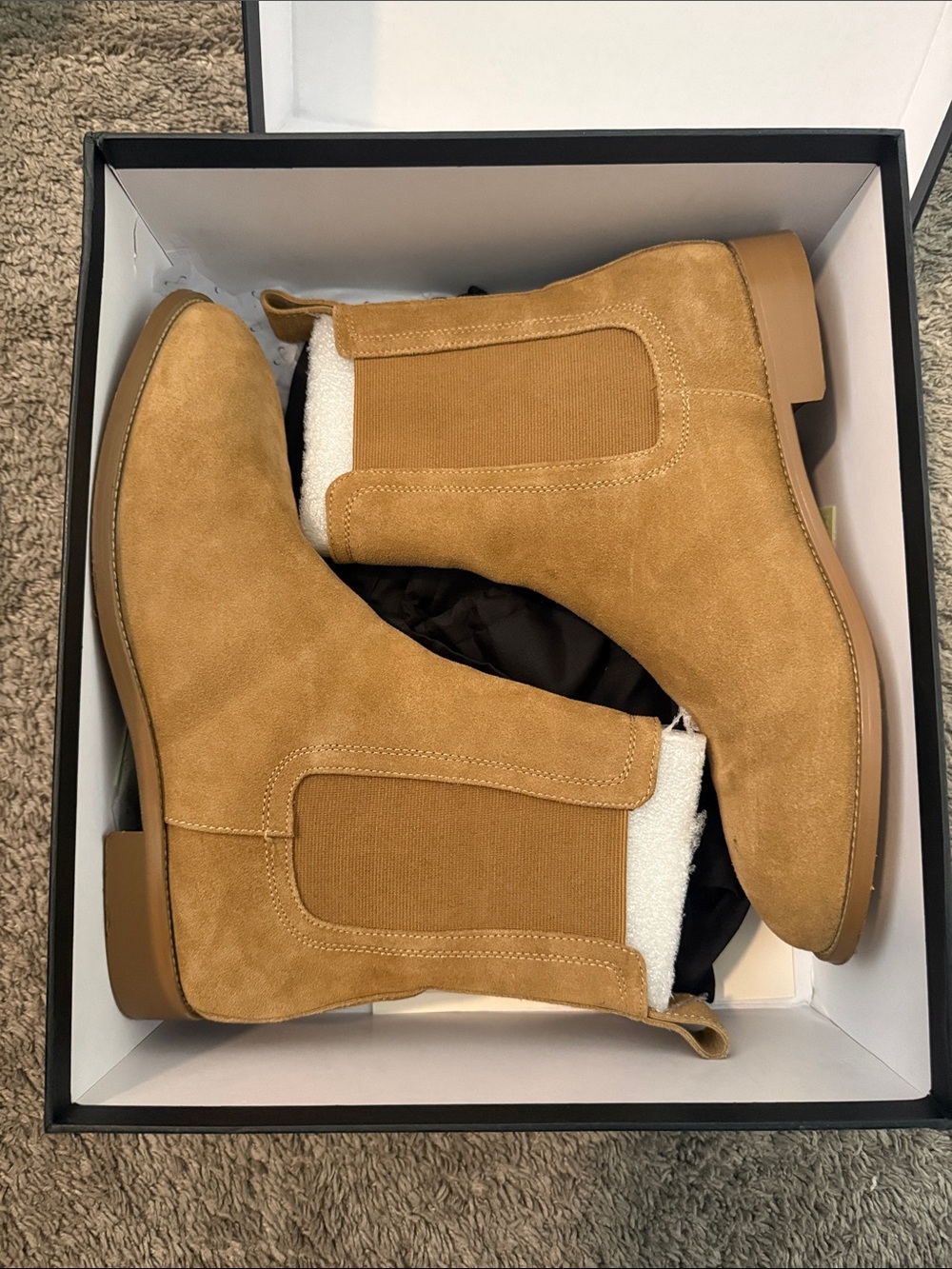 Men’s Camel Suede Chelsea Boots with Elastic Panels